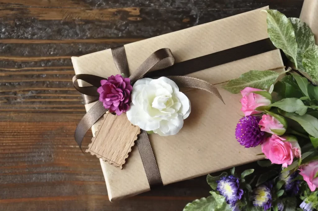 敬老の日に贈るお菓子ギフトの選び方と注意点