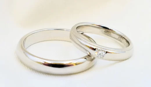 婚約指輪は一緒に選ぶのが最適解！予算・渡し方・買いに行くタイミングを解説
